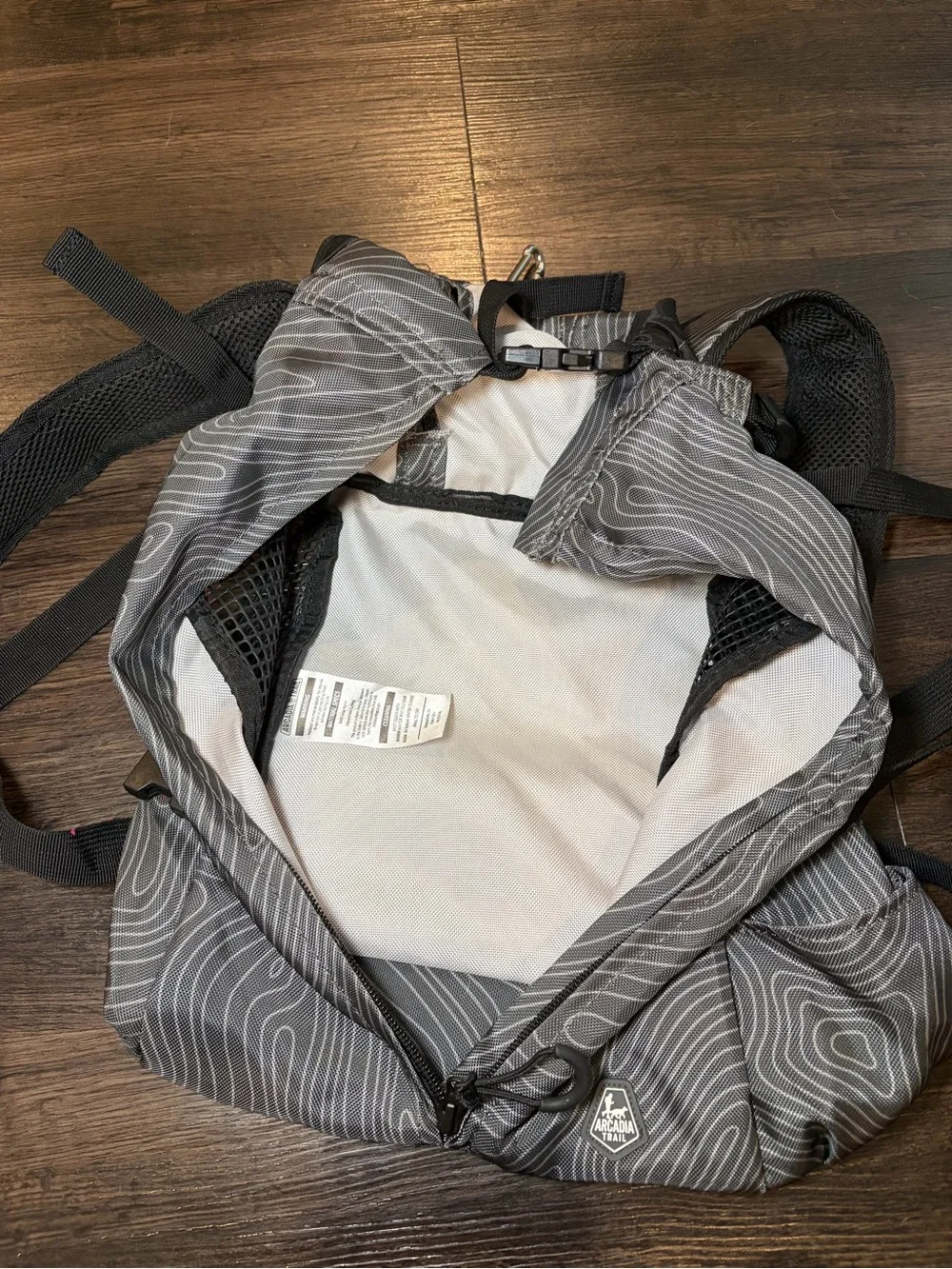 Arcadia Trail Dog Carrier Backpack size M